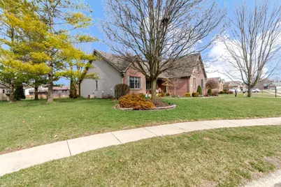 7335 Melinda Drive, Butler Twp, OH 45414 - Photo 39