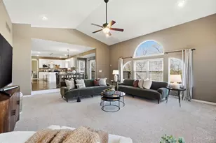 7527 Providence Woods Ct, West Chester, OH 45069 - Photo 11