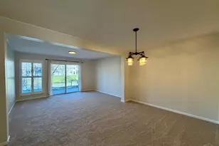 9917 Shorewood Ln, Sharonville, OH 45241 - Photo 11