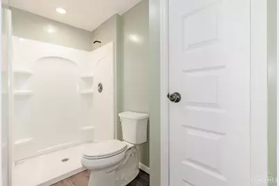 4904 Riverwatch Drive, Delhi Township, OH 45238 - Photo 17