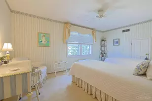 2833 Grandin Hollow Ln, Cincinnati, OH 45208 - Photo 37