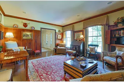 2833 Grandin Hollow Lane, Cincinnati, OH 45208 - Photo 27