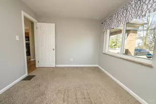 4483 Ebenezer Rd, Green Township, OH 45248 - Photo 15