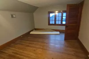 3936 Dickson Ave, Cincinnati, OH 45229 - Photo 11