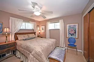 9876 Lorelei Dr, Springfield Township, OH 45231 - Photo 27