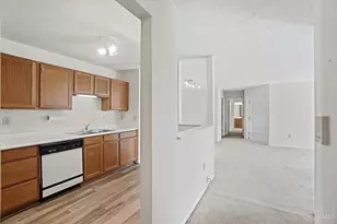 12061 Carrington Ln, Loveland, OH 45140 - Photo 9