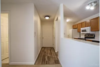 12061 Carrington Lane #102, Loveland, OH 45140 - Photo 3