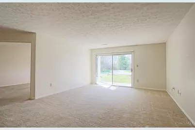 12061 Carrington Lane #102, Loveland, OH 45140 - Photo 7