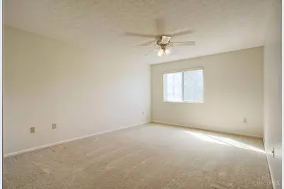 12061 Carrington Lane #102, Loveland, OH 45140 - Photo 13