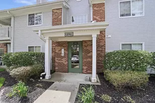 12061 Carrington Ln, Loveland, OH 45140 - Photo 5