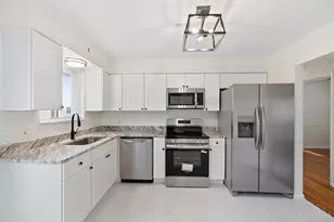 332 Lux Ave, Springfield Township, OH 45216 - Photo 7