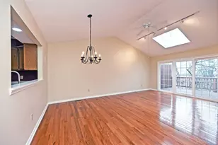 1073 Wittshire Cir, Anderson Township, OH 45255 - Photo 11