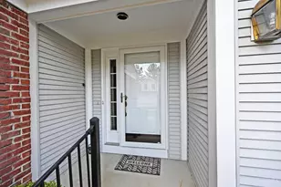 1073 Wittshire Cir, Anderson Township, OH 45255 - Photo 3