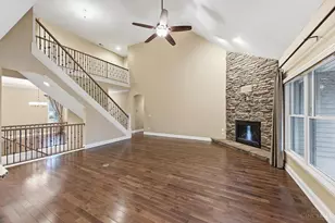 1174 Club View Dr, Centerville, OH 45458 - Photo 5