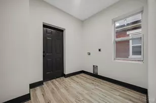 112 Valencia St, Cincinnati, OH 45219 - Photo 17