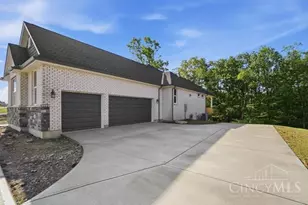 3561 Sunny Acres Dr, Ross Township, OH 45013 - Photo 5