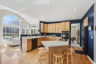 1301 Harvest Run Dr, Lebanon, OH 45036 - Photo 13