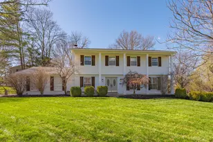 7886 Woodstone Dr, Anderson Township, OH 45244 - Photo 1