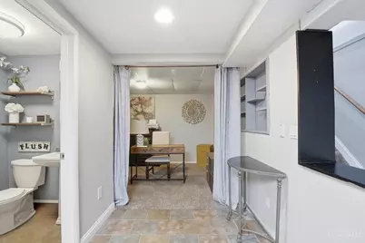 8602 Linderwood Lane, Anderson Township, OH 45255 - Photo 15