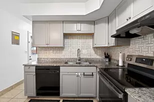 8063 Washington Park Dr, Miami Township, OH 45459 - Photo 25