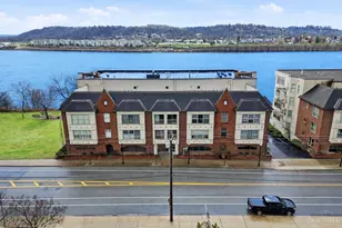 2235 Riverside Dr, Cincinnati, OH 45202 - Photo 1