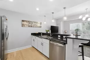 2235 Riverside Dr, Cincinnati, OH 45202 - Photo 13