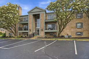 9750 Bunker Hill Ln, Montgomery, OH 45242 - Photo 1