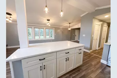 7809 View Place Drive, Springfield Township, OH 45224 - Photo 13