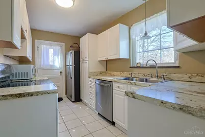 1627 Alcor Terrace, Cincinnati, OH 45230 - Photo 9