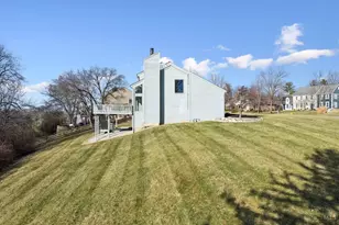 10301 Giverny Blvd, Evendale, OH 45241 - Photo 9