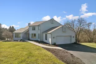 10301 Giverny Blvd, Evendale, OH 45241 - Photo 5