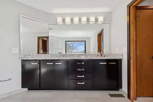 10301 Giverny Blvd, Evendale, OH 45241 - Photo 49