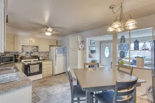 4206 Skylark Dr, Delhi Township, OH 45238 - Photo 9