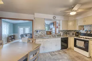 4206 Skylark Dr, Delhi Township, OH 45238 - Photo 7