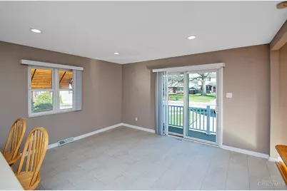 3433 Tolland Court, Green Township, OH 45248 - Photo 11