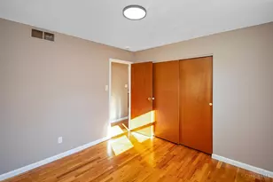 3433 Tolland Ct, Green Township, OH 45248 - Photo 25