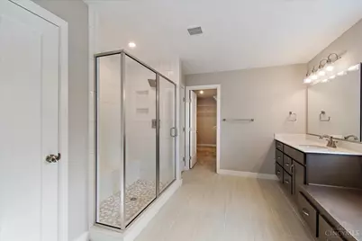 7511 Donegal Drive, Miami Township, OH 45233 - Photo 27