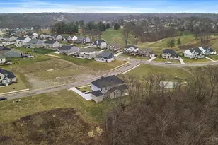 7511 Donegal Dr, Miami Township, OH 45233 - Photo 45