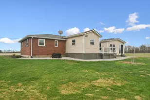 2409 Bardwell West Rd, Sterling Township, OH 45154 - Photo 15