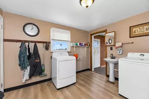 2409 Bardwell West Rd, Sterling Township, OH 45154 - Photo 7