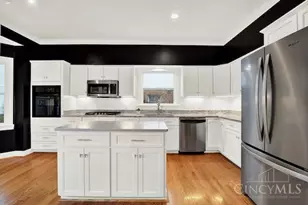 3007 Paxton Knoll Ln, Cincinnati, OH 45208 - Photo 7