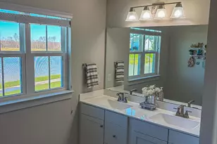 5783 Classicway Blvd, Hamilton Township, OH 45152 - Photo 7