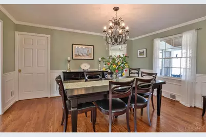 7708 Ahwenasa Lane, Indian Hill, OH 45243 - Photo 17