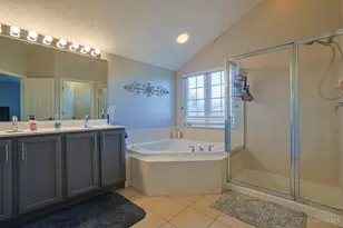 2884 Orchardpark Dr, Green Township, OH 45239 - Photo 21