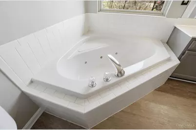 9032 Nottingham Way, Deerfield Township, OH 45040 - Photo 43