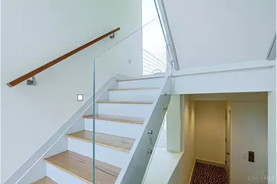 2828 Hoff Avenue, Cincinnati, OH 45226 - Photo 49