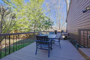 14 Spring Knoll Dr, Mariemont, OH 45227 - Photo 33