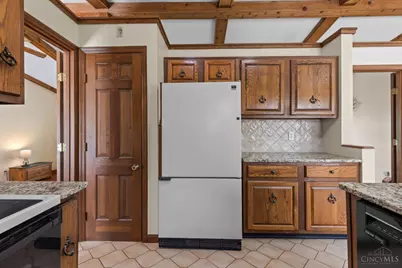 9282 Gregg Drive, West Chester, OH 45069 - Photo 15