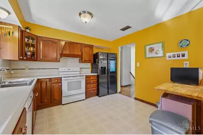 812 Victoria Drive, Franklin, OH 45005 - Photo 7