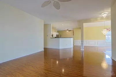 1103 Traverse Creek Drive, Miami Township, OH 45150 - Photo 9